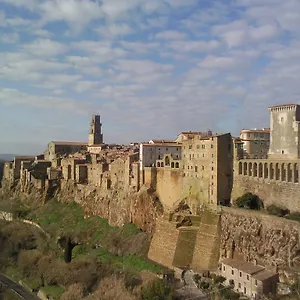 Apartment A, Pitigliano